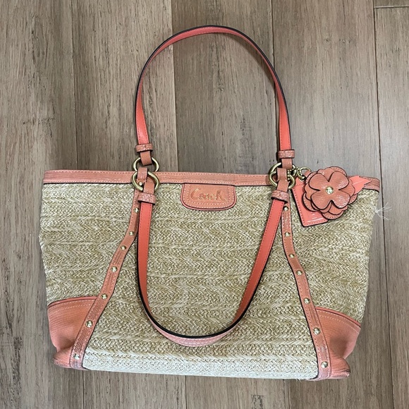 Coach straw and peach leather shoulder bag - Picture 9 of 10